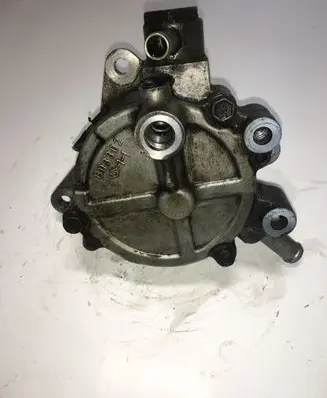 Nissan Navara D40 Vacuum pump 14650EB300 X2T56671A