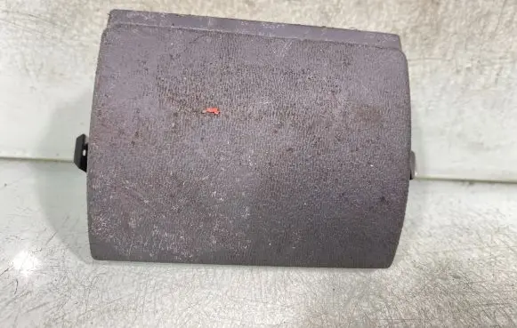 Audi A3 S3 8L Car ashtray 8l0857961