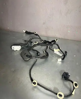 Renault Captur II Front door wiring loom 241265037R