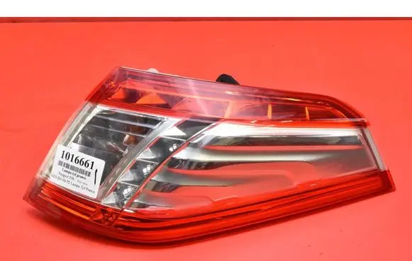 Peugeot 508 RXH Rear/tail lights