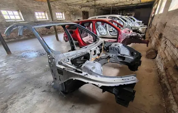 Volvo S60 Body 