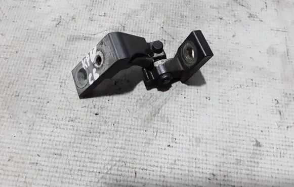 Audi A6 S6 C6 4F Front door upper hinge 8E0831401B