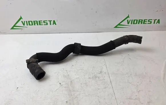 Mercedes-Benz E W212 Engine coolant pipe/hose