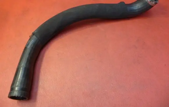 Ford Transit Custom Intercooler hose/pipe