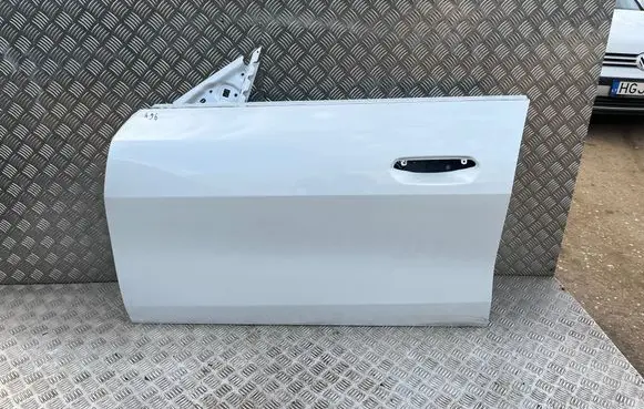 BMW i4 Front door 