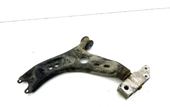 Volkswagen Golf VI Front lower control arm/wishbone