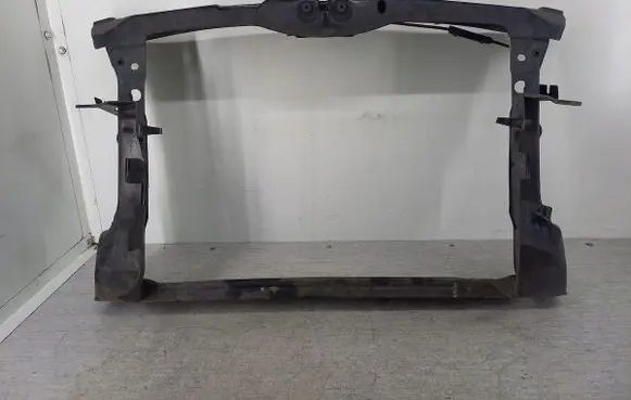 Skoda Octavia Mk2 (1Z) Radiator support slam panel 