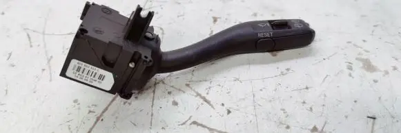 Audi A6 S6 C6 4F Wiper control stalk 4E0953503C