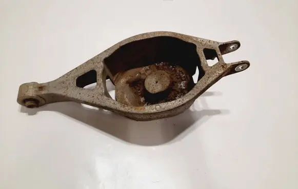 Infiniti FX Rear control arm