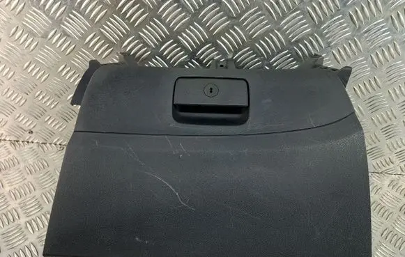 Hyundai ix35 Glove box 845412Y900