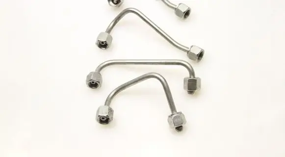 Opel Astra K Fuel injector supply line/pipe 