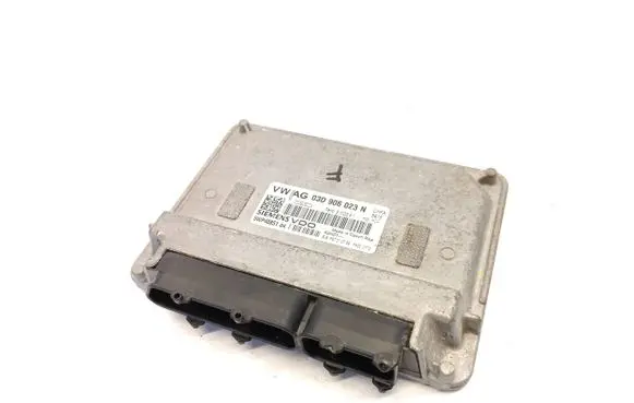 Skoda Fabia Mk2 (5J) Engine control unit/module 03D906023N 03D906023 5WP408510
