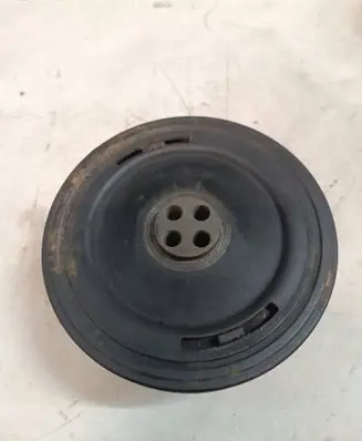 BMW 5 E39 Crankshaft pulley 2247890