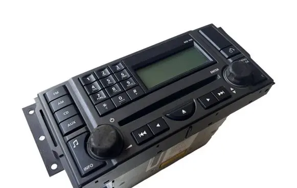Land Rover Discovery 3 - LR3 Radio/CD/DVD/GPS head unit VUX500330 AL043648458