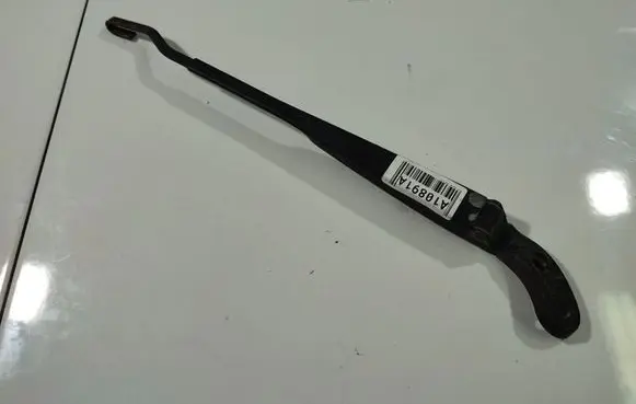 Mini One - Cooper R50 - 53 Rear wiper blade arm 