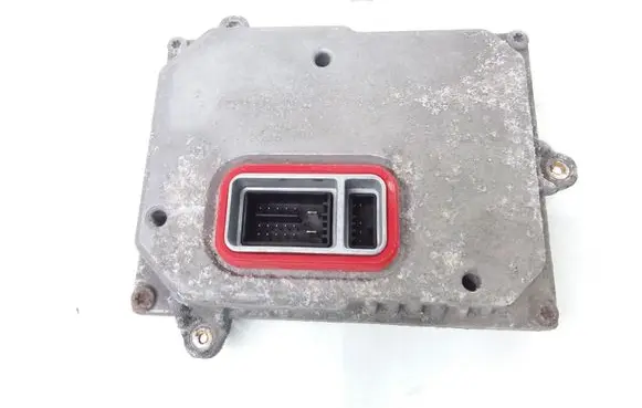 Audi A3 S3 8P Headlight ballast module Xenon 1307329115 1035500015