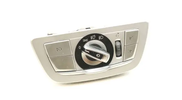 BMW 7 G11 G12 Light switch 9472976 305496704040