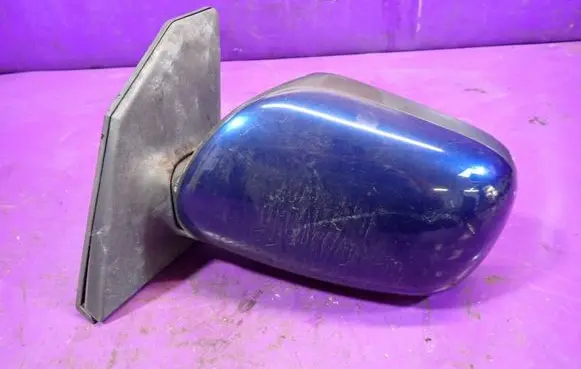 Toyota Corolla E120 E130 Front door electric wing mirror 