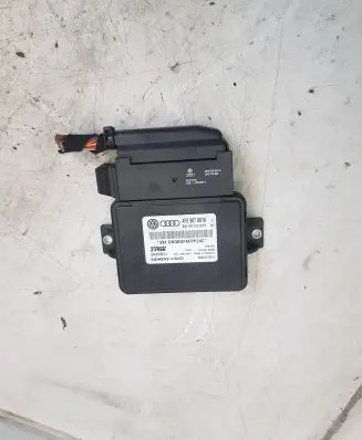 Audi A6 S6 C6 4F Hand brake control module 4F0907801A 4F0910801B