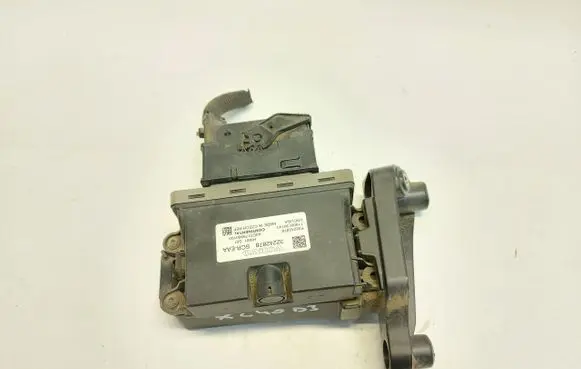 Volvo XC40 Adblue control unit 32242878JLK01
