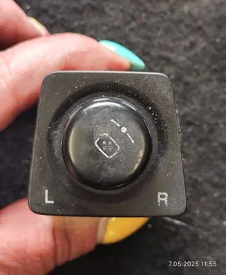 Opel Antara Wing mirror switch 201004238 20000311B