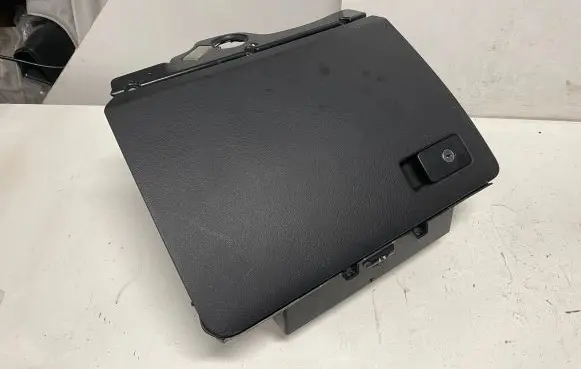 Volkswagen PASSAT B6 Glove box 3C1857114