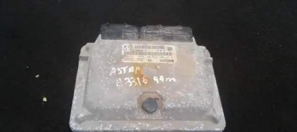 Opel Astra G Engine control unit/module b98007966300152 09180353