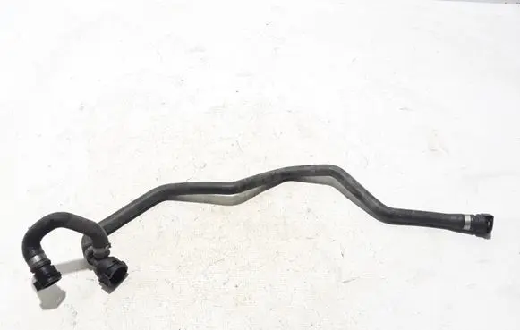 BMW 5 F10 F11 Engine coolant pipe/hose 8509102