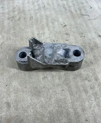 BMW 7 F01 F02 F03 F04 Sway bar bush bracket, front 6777870 17099710