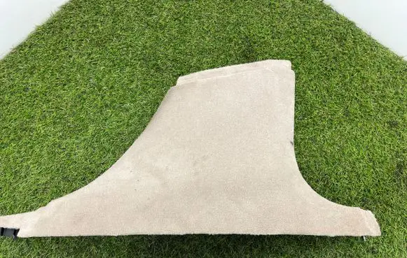 (B) pillar trim (bottom)
