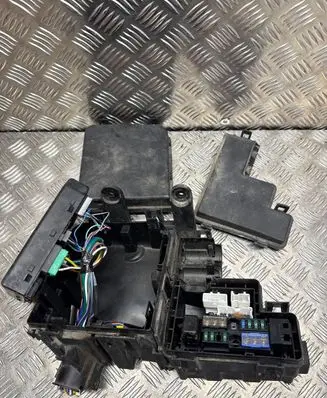 Nissan Qashqai Fuse module