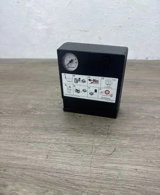 Audi A3 S3 8V Tire air pump compressor 8P0012615A