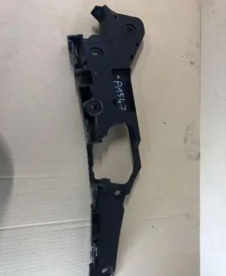 Smart ForTwo II Front bumper mounting bracket 0000915