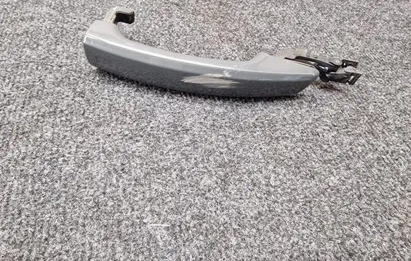 Audi A3 S3 8V Rear door exterior handle 8V0837206A 8V0837210