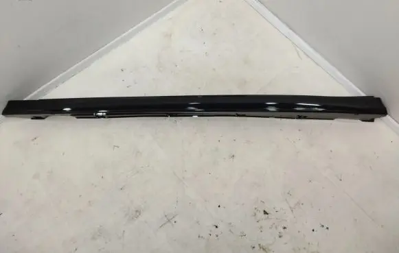 Volkswagen ID.7 Side skirt front trim 14A853855C LSZ082
