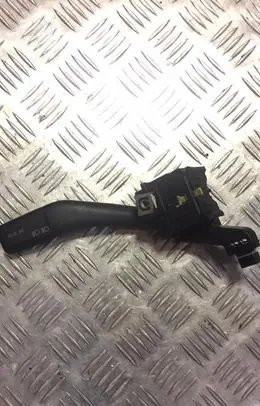 Volkswagen Caddy Indicator stalk 1k0953513