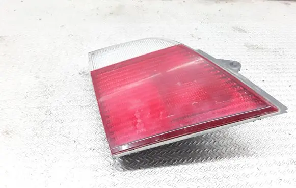 Nissan Primera Tailgate rear/tail lights 23320102