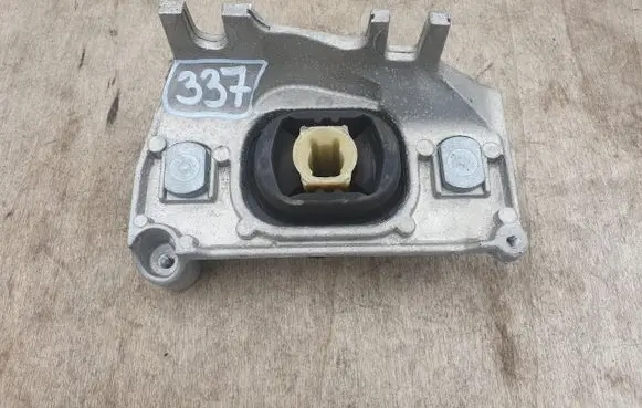 Renault Captur Gearbox mount 112205217R