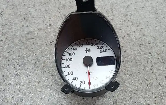 Alfa Romeo 156 Speedometer (instrument cluster)