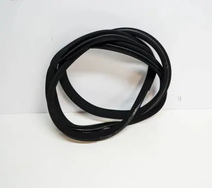 Mercedes-Benz C W204 Rubber seal rear door A2046970151