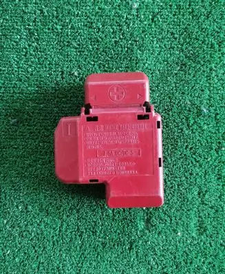 Toyota RAV 4 (XA40) Battery box tray cover/lid 82821-53090