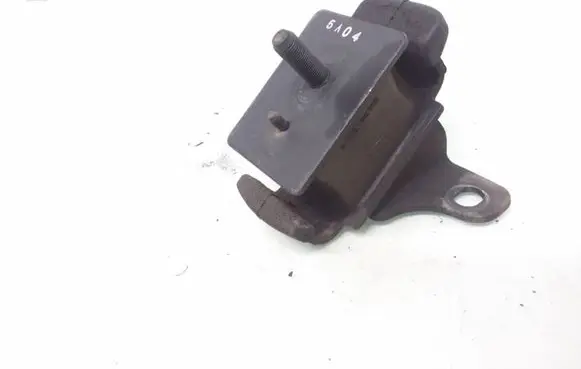 KIA Sorento Engine mount bracket 218123E150