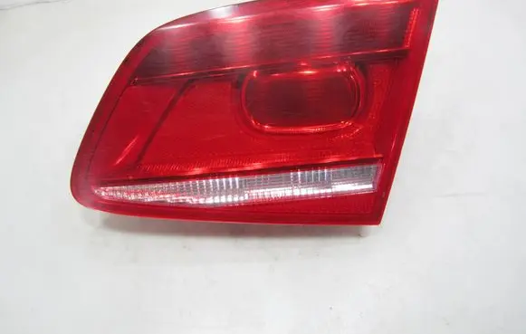 Volkswagen PASSAT B7 Tailgate rear/tail lights 3AE945094K 90004886