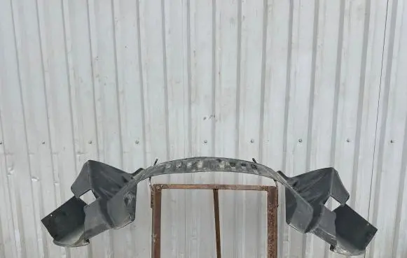 Front bumper skid plate/under tray