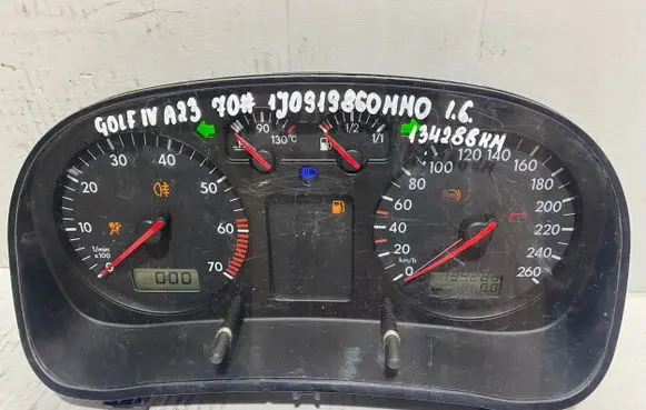Volkswagen Golf IV Speedometer (instrument cluster) 1J0919860