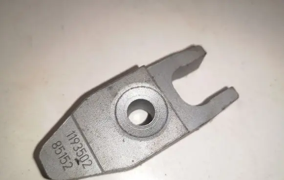 Fuel Injector clamp holder