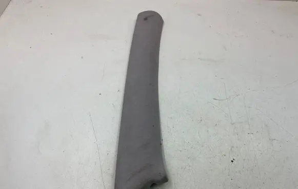 Maserati Quattroporte (A) pillar trim 6528