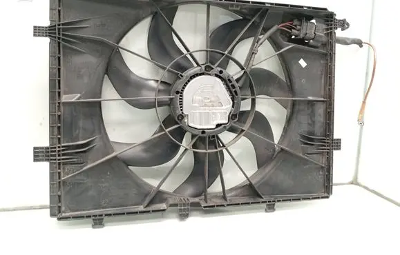 Electric radiator cooling fan