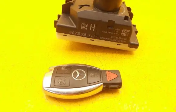 Mercedes-Benz C W205 Ignition lock A2059006713
