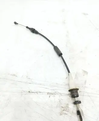 Mercedes-Benz E W210 Throttle cable 2103002330
